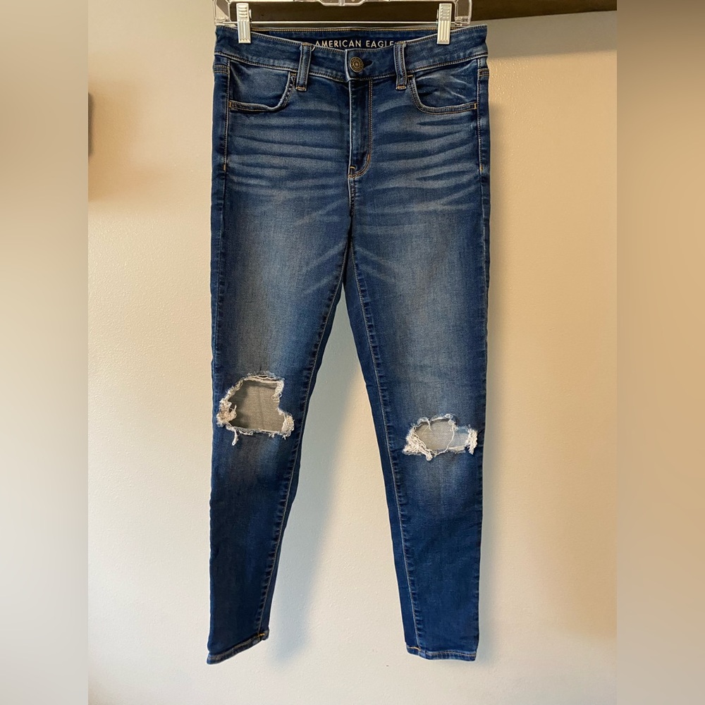 AE Distressed Jeans